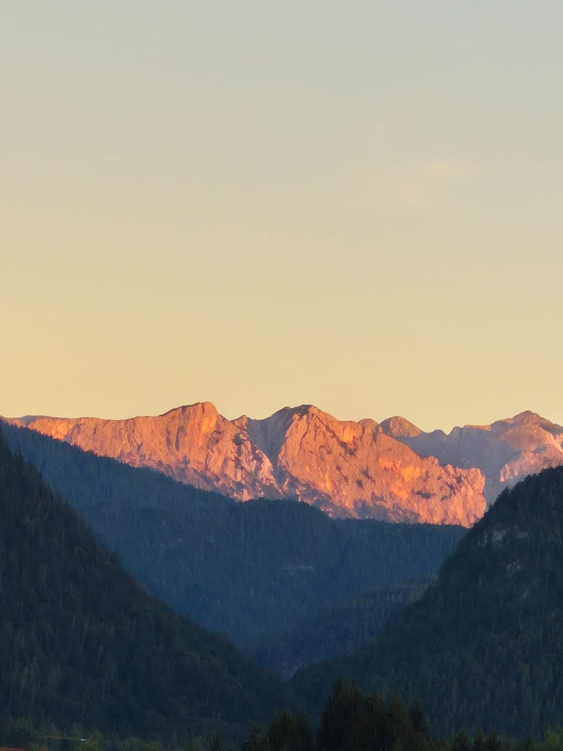 Alpenglühn