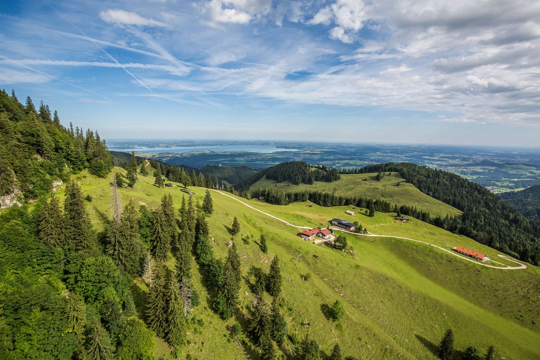 Ausblick vom Hochfelln auf den Chiemsee