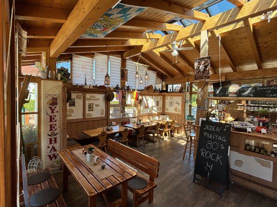 Inzell Saloon am Busbahnhof