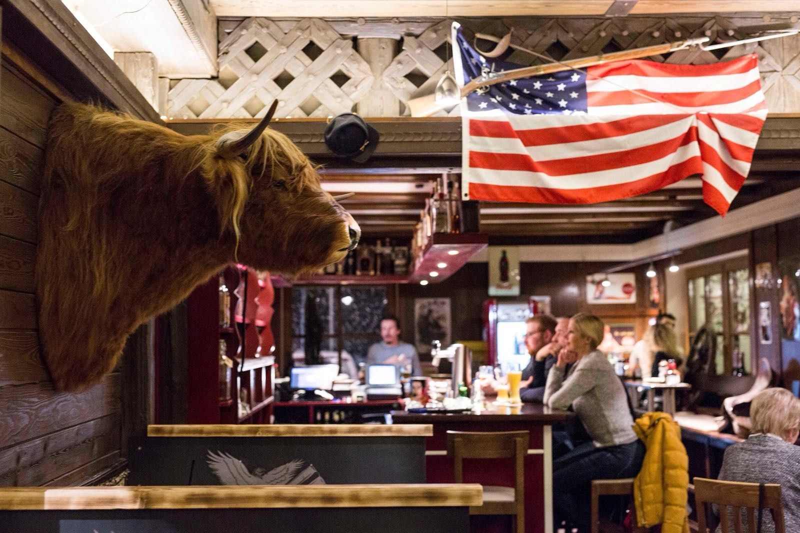 B306 Steakhouse Inzell Bar