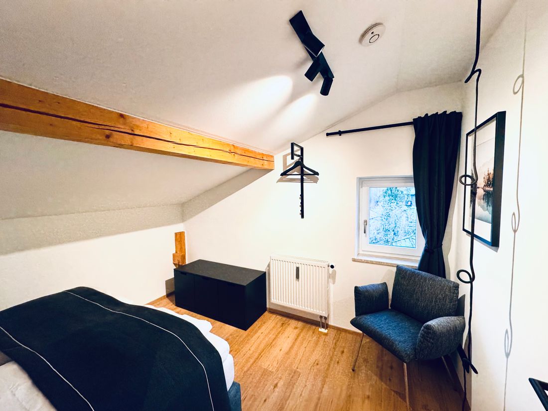 Schlafzimmer 2